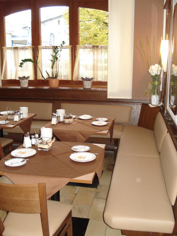 Hotel Almtalerhof تارون المظهر الخارجي الصورة